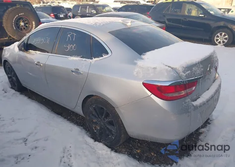 2015 Buick Verano Leather Group из США, поврежденный, VIN 1G4PS5SK3F4163744